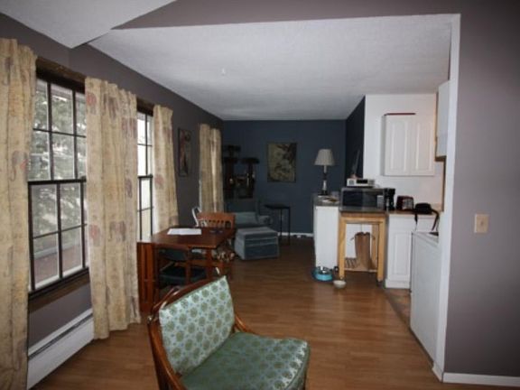4th image of 816 Old Settlers Trl APT 5