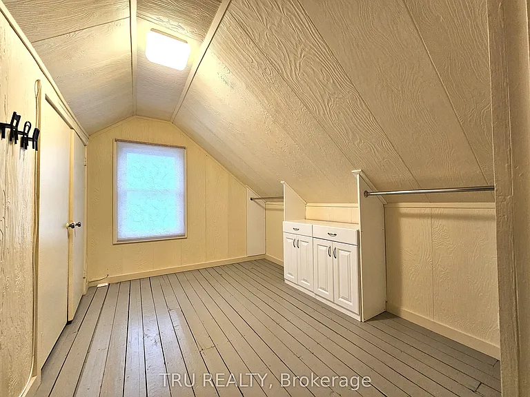 28 Arundel Ave — Photo 18