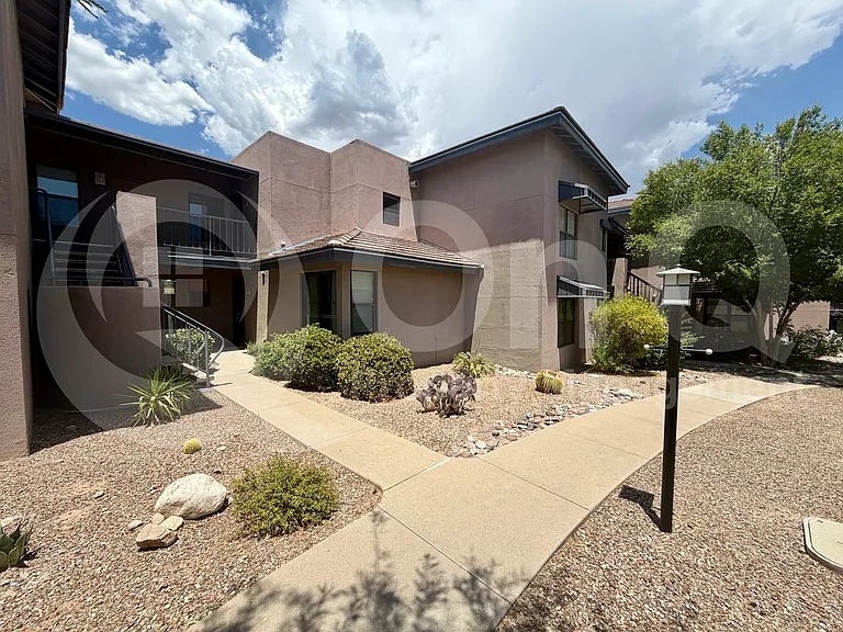 5800 N Kolb Rd #8143 — Photo 1