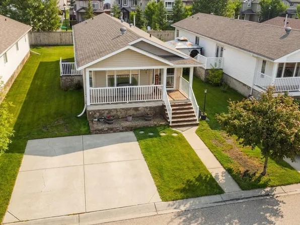 1061 Aspen Dr E, Leduc, AB T9E 8R1