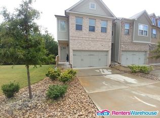 1610 Paxton Dr, Lilburn, GA 30047