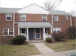 118 Darwin Ave #30, Rutherford, NJ 07070
