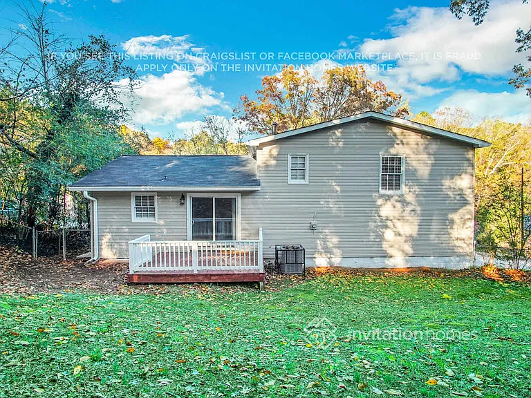 1658 Pine Glen Cir — Photo 24