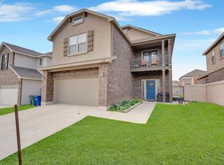5618 Buckskin Dr, Laredo, TX 78046
