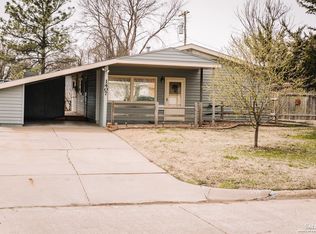 1407 Kiowa Ave, Salina, KS 67401