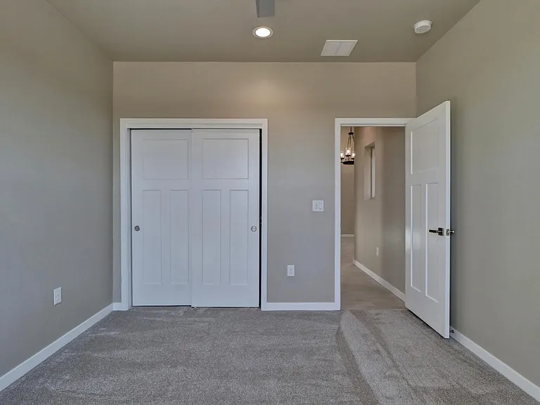 4607 Melrose Rd — Photo 12