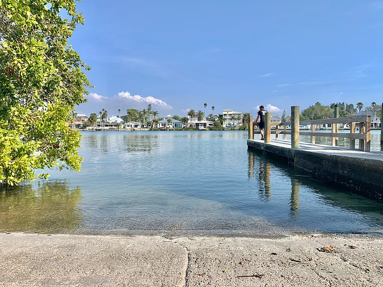 Gulf Blvd — Photo 71
