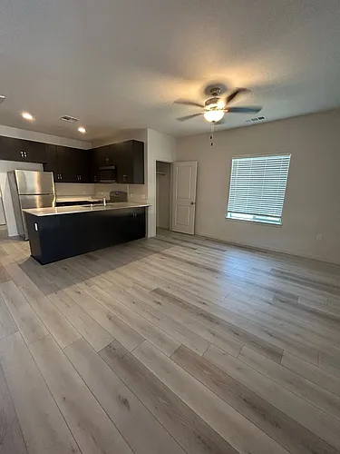 4405 S Silvervale St #102 Photo 1