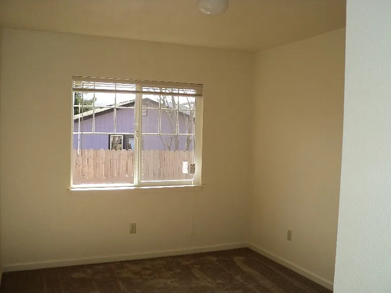 1301 Hallen Dr — Photo 14