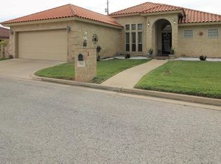 1103 Fairway Ln, Harlingen, TX 78552