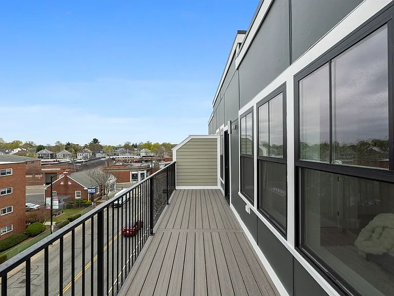 421 High St #309 — Photo 25
