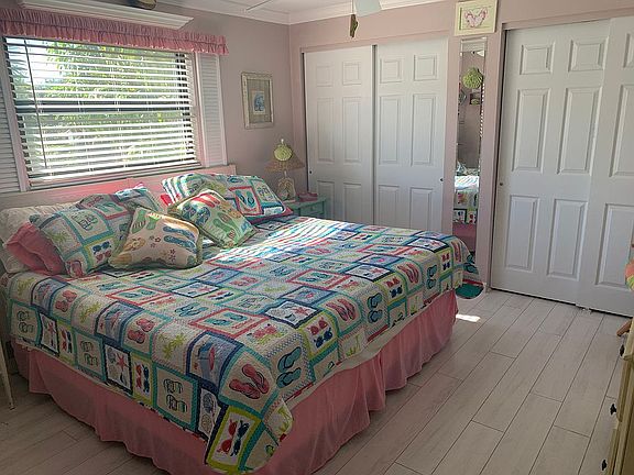 5th image of 4255 Gulf Dr APT 126