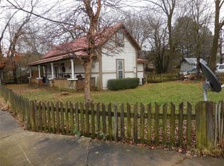 185 Garfield Ave, West Fork, AR 72774