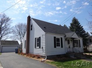 112 Washington St, Clinton, MI 49236