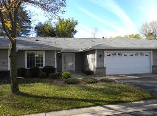 1220 Ravenswood Ct, Shoreview, MN 55126