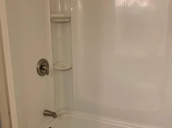 3043 Ivy Hill Cir Unit D, Cortland, OH 44410