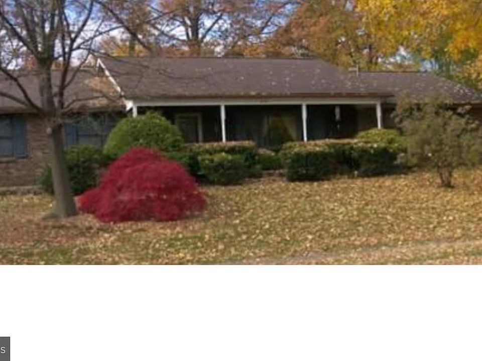 1st image of 640 S Mitchell Ave