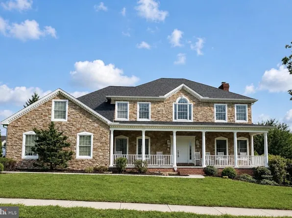 4115 Copperfield Dr, Harrisburg, PA 17112