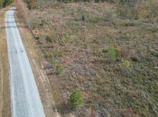 9 Carnal Rd, Huntingdon, TN 38344