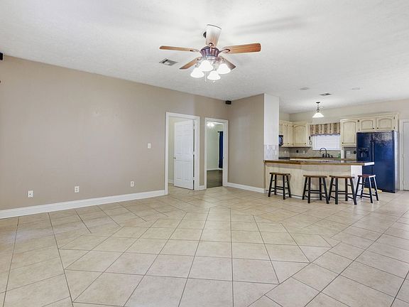 4th image of 5276 Rock Dr