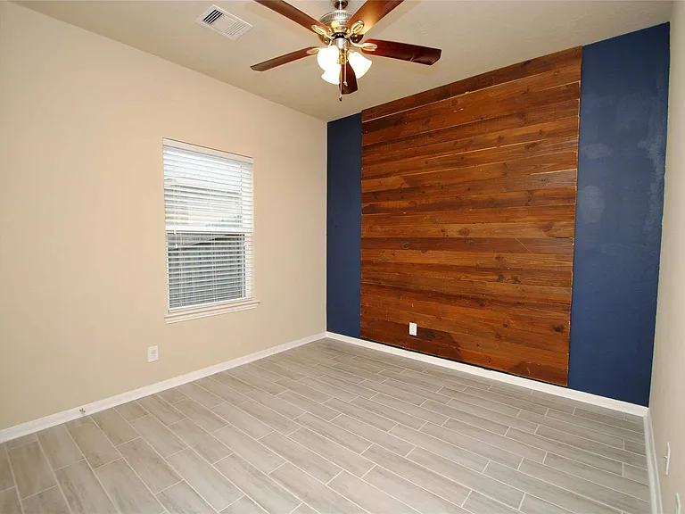 7019 Hazelnut Ln — Photo 22