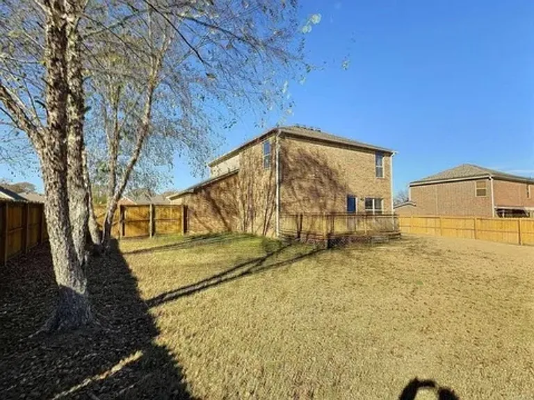 12 Daytona Dr — Photo 28