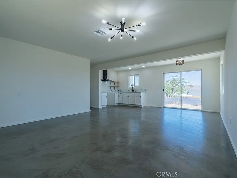61638 La Jolla Dr — Photo 2