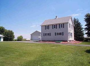 14402 County Road C, Valders, WI 54245