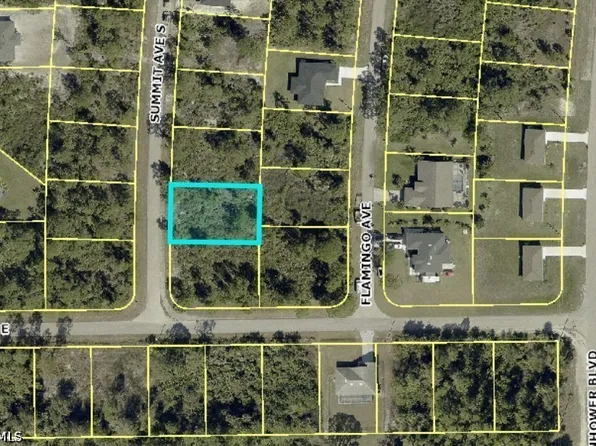 639 Summit Ave S, Lehigh Acres, FL 33974
