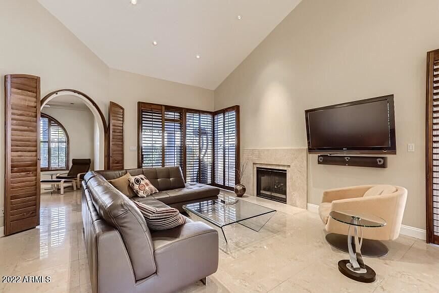 1st image of 10088 E Ironwood Dr