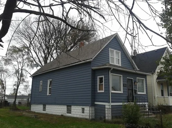 1121 Moss St, Hammond, IN 46320