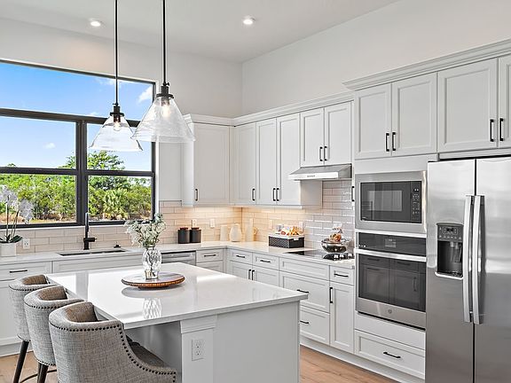 Beverly Model Kitchen