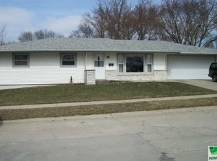 516 S Craig Dr, Cherokee, IA 51012