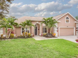 5864 Newbury Cir, Melbourne, FL 32940