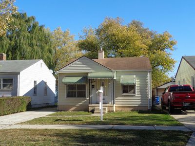 22446 Sharrow Ave, Warren, MI, 48089