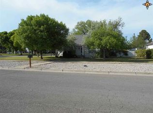 612 W Richardson Ave, Artesia, NM 88210