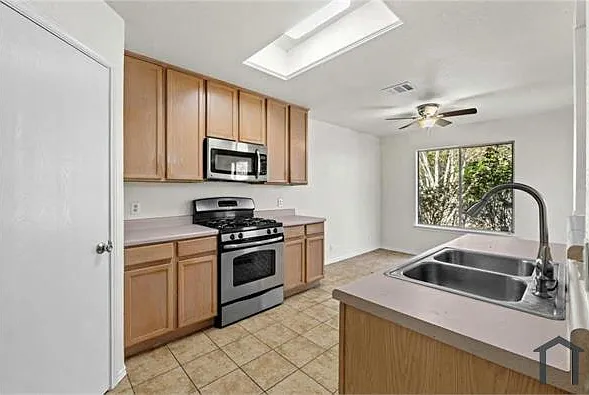 9712 Copper Creek Dr — Photo 5