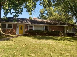 8675 Engler Ave, Saint Louis, MO 63114