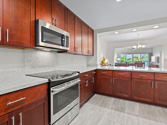 4th image of 361 Kailua Rd #8205