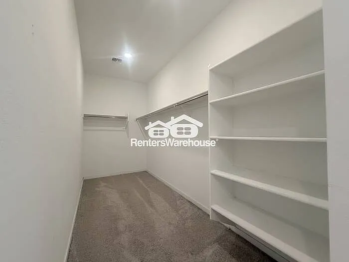 8825 W Albeniz Pl — Photo 9