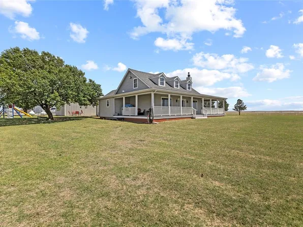 12010 N 2260th Rd, Cordell, OK 73632