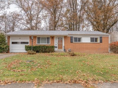 2835 Crestwood Dr NW, Warren, OH, 44485