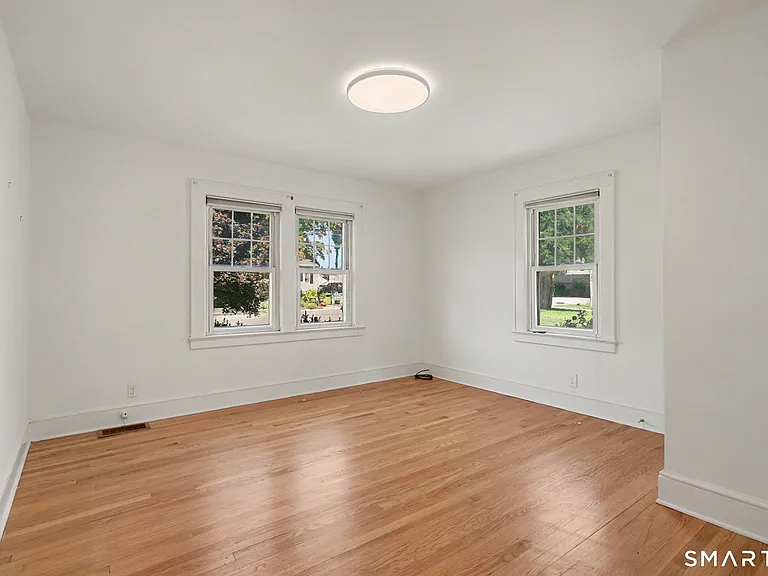 21 Victory Ct — Photo 12