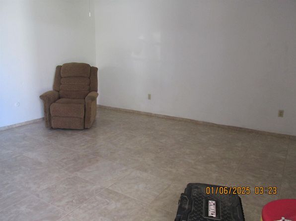 939 S 13th Ave, Yuma, AZ 85364