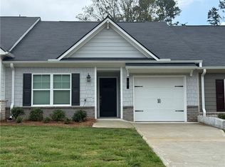 57 Silver Leaf Ln, Dawsonville, GA 30534