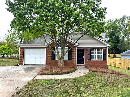 101 Meadow Creek Dr Photo 1