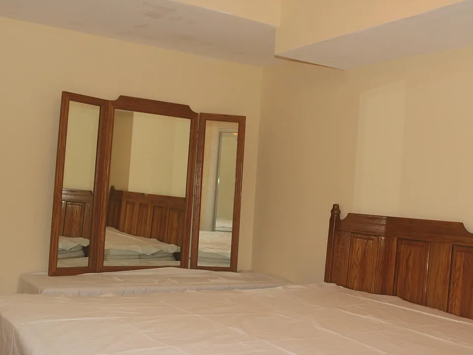 Master suite