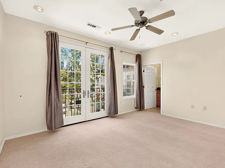 1900 Central Ave SW #203 — Photo 28