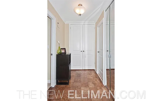 Sold by Douglas Elliman | media 24