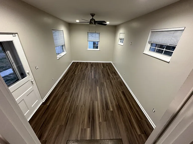 387 E Royal Forest Blvd — Photo 29
